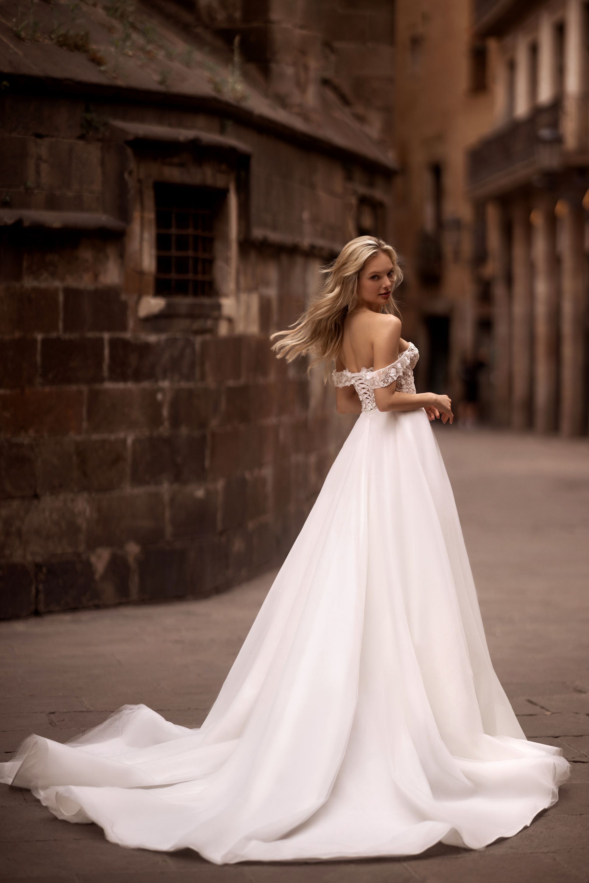 Chantilly Ivory